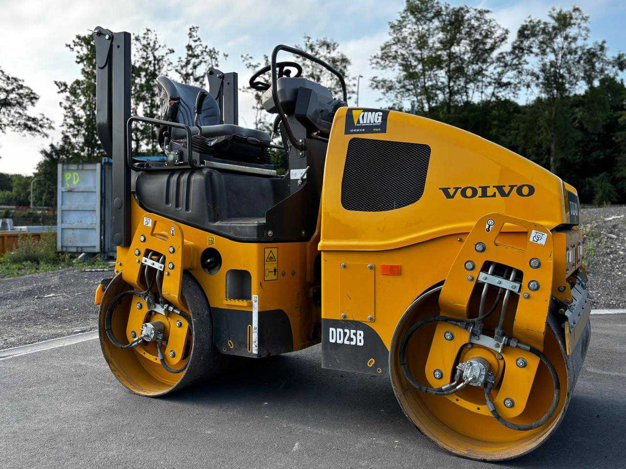 Volvo DD25B - Cestovni valjak: slika Volvo DD25B - Cestovni valjak Volvo DD25B - Cestovni valjak: slika Volvo DD25B - Cestovni valjak