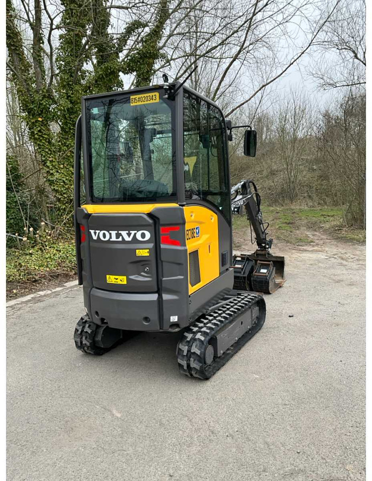 Volvo EC18E - Mini bager: slika Volvo EC18E - Mini bager Volvo EC18E - Mini bager: slika Volvo EC18E - Mini bager