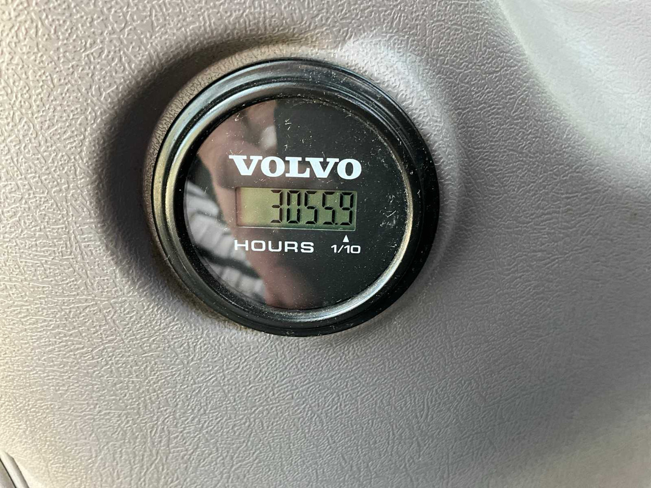 Bager gusjeničar Volvo EC250EL: slika Bager gusjeničar Volvo EC250EL