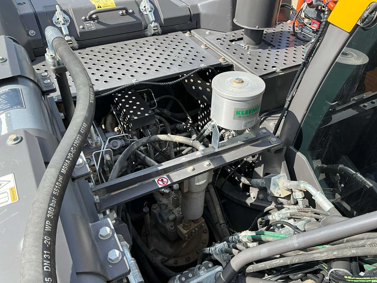 Bager gusjeničar Volvo EC250EL: slika Bager gusjeničar Volvo EC250EL