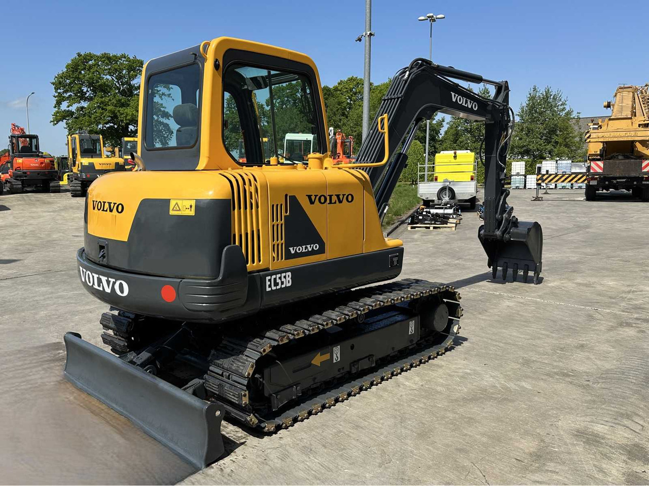 Volvo EC55B - Bager gusjeničar: slika Volvo EC55B - Bager gusjeničar Volvo EC55B - Bager gusjeničar: slika Volvo EC55B - Bager gusjeničar