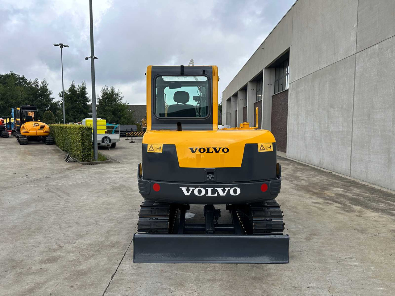 Volvo EC55B - Bager gusjeničar: slika Volvo EC55B - Bager gusjeničar Volvo EC55B - Bager gusjeničar: slika Volvo EC55B - Bager gusjeničar