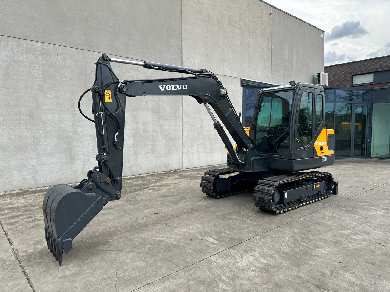 Volvo EC55D - Bager gusjeničar: slika Volvo EC55D - Bager gusjeničar Volvo EC55D - Bager gusjeničar: slika Volvo EC55D - Bager gusjeničar