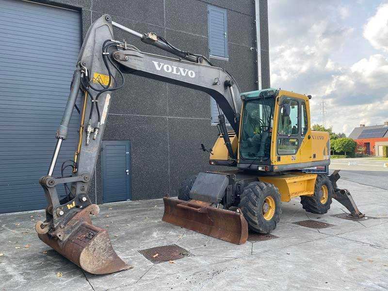 Volvo EW 140 B - Bager na kotačima: slika Volvo EW 140 B - Bager na kotačima Volvo EW 140 B - Bager na kotačima: slika Volvo EW 140 B - Bager na kotačima