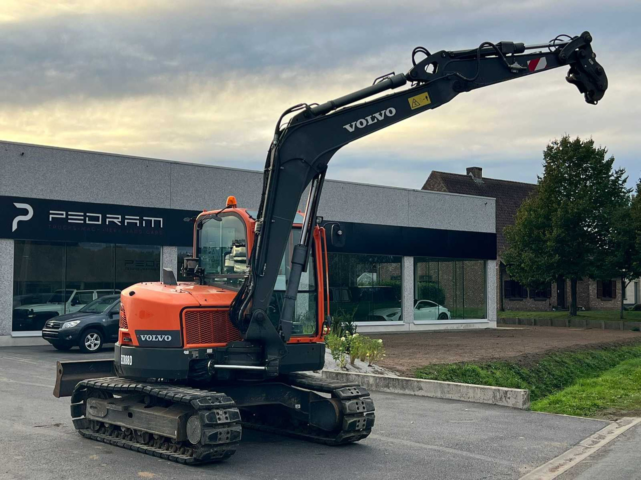 Volvo Excavator ECR88D - Bager gusjeničar: slika Volvo Excavator ECR88D - Bager gusjeničar Volvo Excavator ECR88D - Bager gusjeničar: slika Volvo Excavator ECR88D - Bager gusjeničar