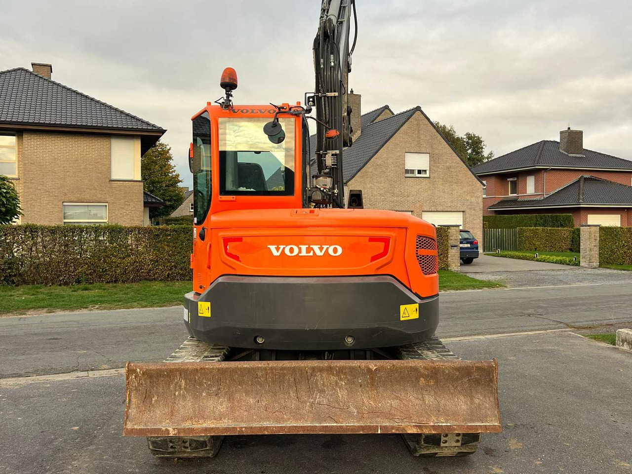Volvo Excavator ECR88D - Bager gusjeničar: slika Volvo Excavator ECR88D - Bager gusjeničar Volvo Excavator ECR88D - Bager gusjeničar: slika Volvo Excavator ECR88D - Bager gusjeničar