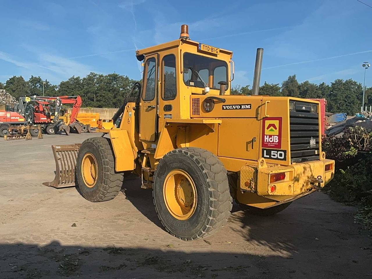 Volvo bm L50 - Utovarivač na kotačima: slika Volvo bm L50 - Utovarivač na kotačima Volvo bm L50 - Utovarivač na kotačima: slika Volvo bm L50 - Utovarivač na kotačima