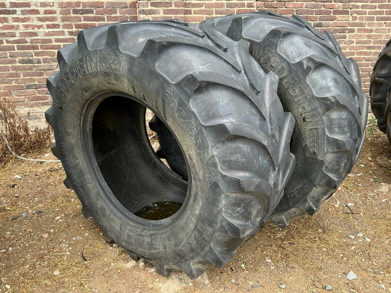 Vredestein Traxion - Gume i felge za Traktor: slika Vredestein Traxion - Gume i felge za Traktor Vredestein Traxion - Gume i felge za Traktor: slika Vredestein Traxion - Gume i felge za Traktor