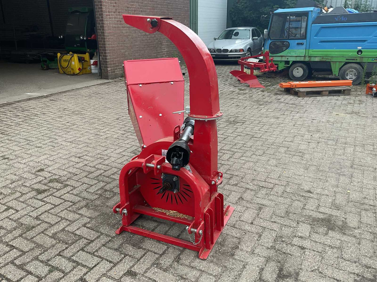 Woodchipper WCX5G - Oprema za vrt: slika Woodchipper WCX5G - Oprema za vrt Woodchipper WCX5G - Oprema za vrt: slika Woodchipper WCX5G - Oprema za vrt