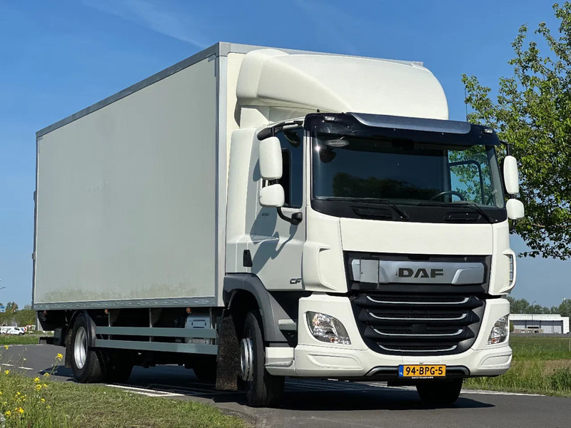Kamion sandučar DAF CF 260 CF260.19: slika Kamion sandučar DAF CF 260 CF260.19