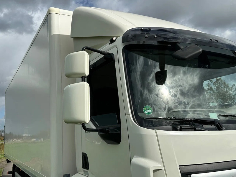 DAF LF 290 LF290.16. EURO6. 69351km!! 9306kg Laadvermogen!! - Kamion sandučar: slika DAF LF 290 LF290.16. EURO6. 69351km!! 9306kg Laadvermogen!! - Kamion sandučar DAF LF 290 LF290.16. EURO6. 69351km!! 9306kg Laadvermogen!! - Kamion sandučar: slika DAF LF 290 LF290.16. EURO6. 69351km!! 9306kg Laadvermogen!! - Kamion sandučar