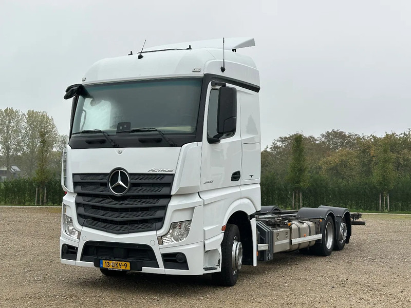 Mercedes-Benz Actros ACTROS 2642 LL EURO6. 2018. BDF. Chassic cabine. - Kamion-šasija: slika Mercedes-Benz Actros ACTROS 2642 LL EURO6. 2018. BDF. Chassic cabine. - Kamion-šasija Mercedes-Benz Actros ACTROS 2642 LL EURO6. 2018. BDF. Chassic cabine. - Kamion-šasija: slika Mercedes-Benz Actros ACTROS 2642 LL EURO6. 2018. BDF. Chassic cabine. - Kamion-šasija