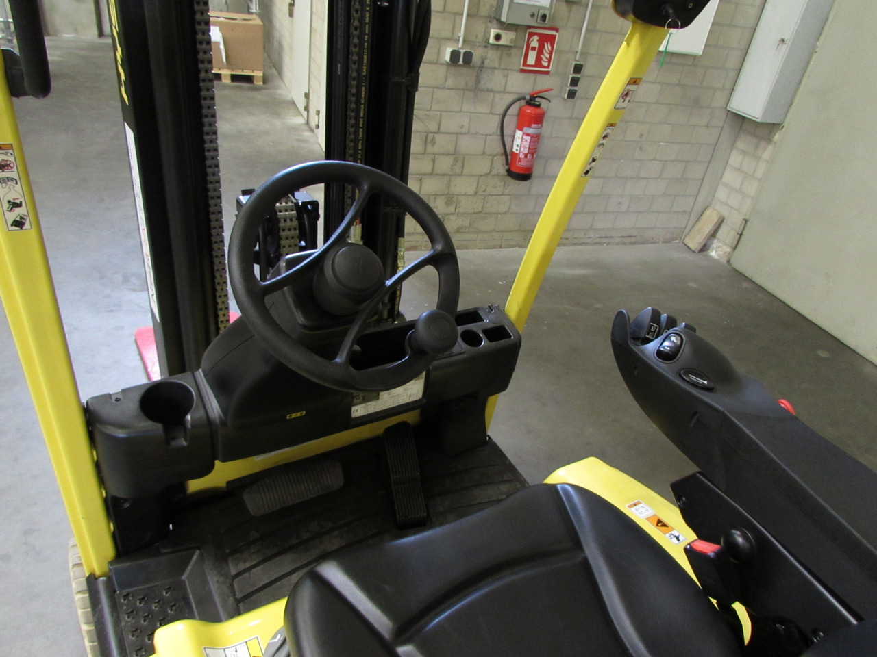 Hyster J2.0XNT MWB - Električni viličar: slika Hyster J2.0XNT MWB - Električni viličar Hyster J2.0XNT MWB - Električni viličar: slika Hyster J2.0XNT MWB - Električni viličar