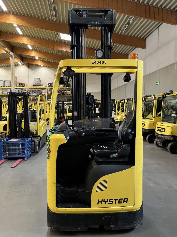 Hyster R1.6 - Regalni viličar: slika Hyster R1.6 - Regalni viličar Hyster R1.6 - Regalni viličar: slika Hyster R1.6 - Regalni viličar