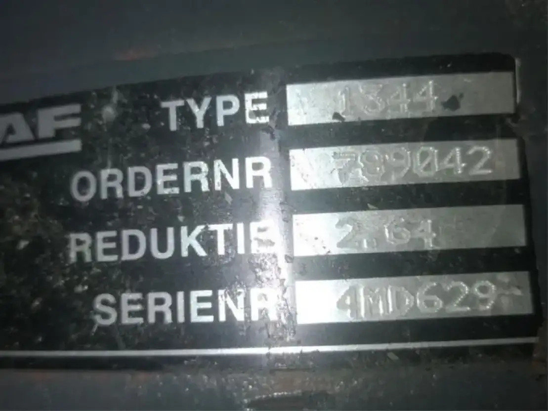 DAF Achteras - Differentieeel 1344-2.64 - Stražnja osovina za Kamion: slika DAF Achteras - Differentieeel 1344-2.64 - Stražnja osovina za Kamion DAF Achteras - Differentieeel 1344-2.64 - Stražnja osovina za Kamion: slika DAF Achteras - Differentieeel 1344-2.64 - Stražnja osovina za Kamion