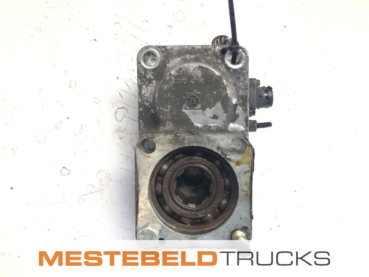 DAF PTO ZF 16S181 - Hidraulika za Kamion: slika DAF PTO ZF 16S181 - Hidraulika za Kamion DAF PTO ZF 16S181 - Hidraulika za Kamion: slika DAF PTO ZF 16S181 - Hidraulika za Kamion