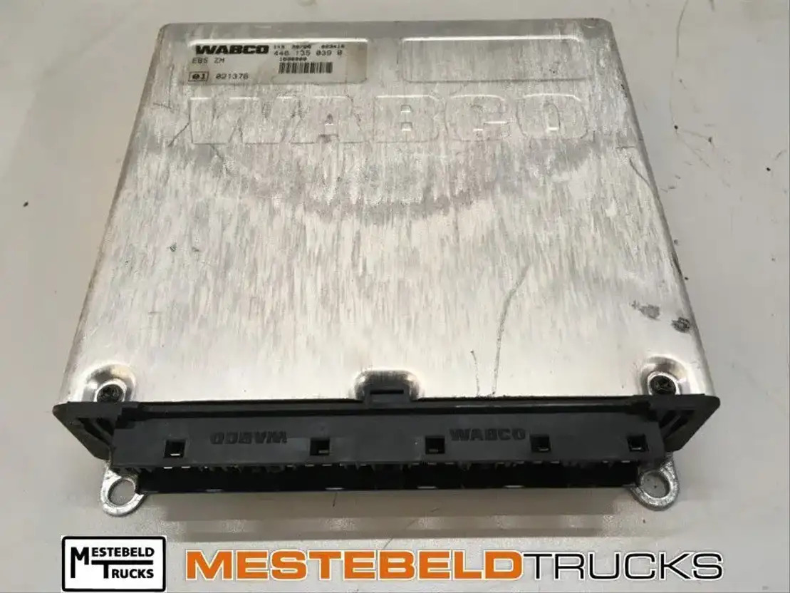 DAF Stuurkast EBS ZM - Električni sustav za Kamion: slika DAF Stuurkast EBS ZM - Električni sustav za Kamion DAF Stuurkast EBS ZM - Električni sustav za Kamion: slika DAF Stuurkast EBS ZM - Električni sustav za Kamion