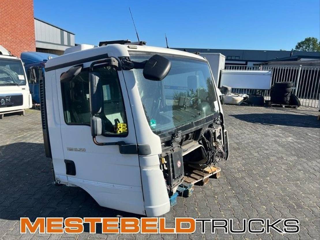 MAN Cabine - Kabina za Kamion: slika MAN Cabine - Kabina za Kamion MAN Cabine - Kabina za Kamion: slika MAN Cabine - Kabina za Kamion