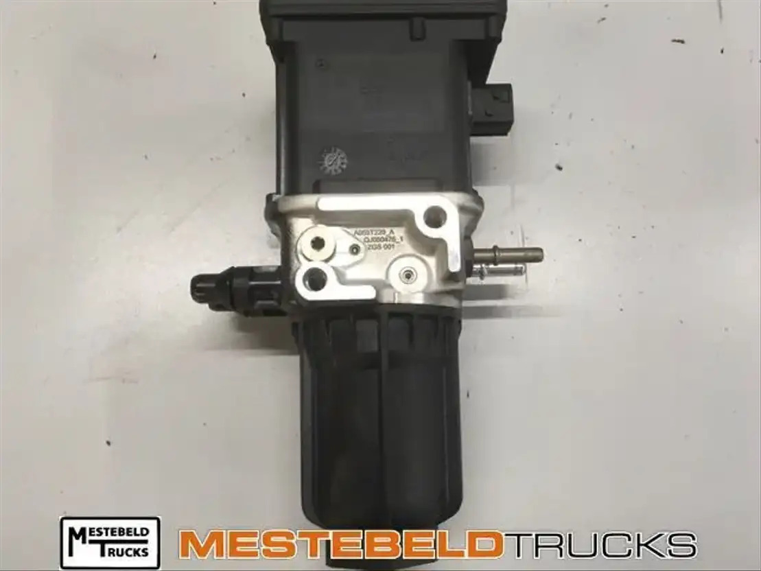 Mercedes-Benz Doseermodule Ad-Blue - Ispušni sustav za Kamion: slika Mercedes-Benz Doseermodule Ad-Blue - Ispušni sustav za Kamion Mercedes-Benz Doseermodule Ad-Blue - Ispušni sustav za Kamion: slika Mercedes-Benz Doseermodule Ad-Blue - Ispušni sustav za Kamion