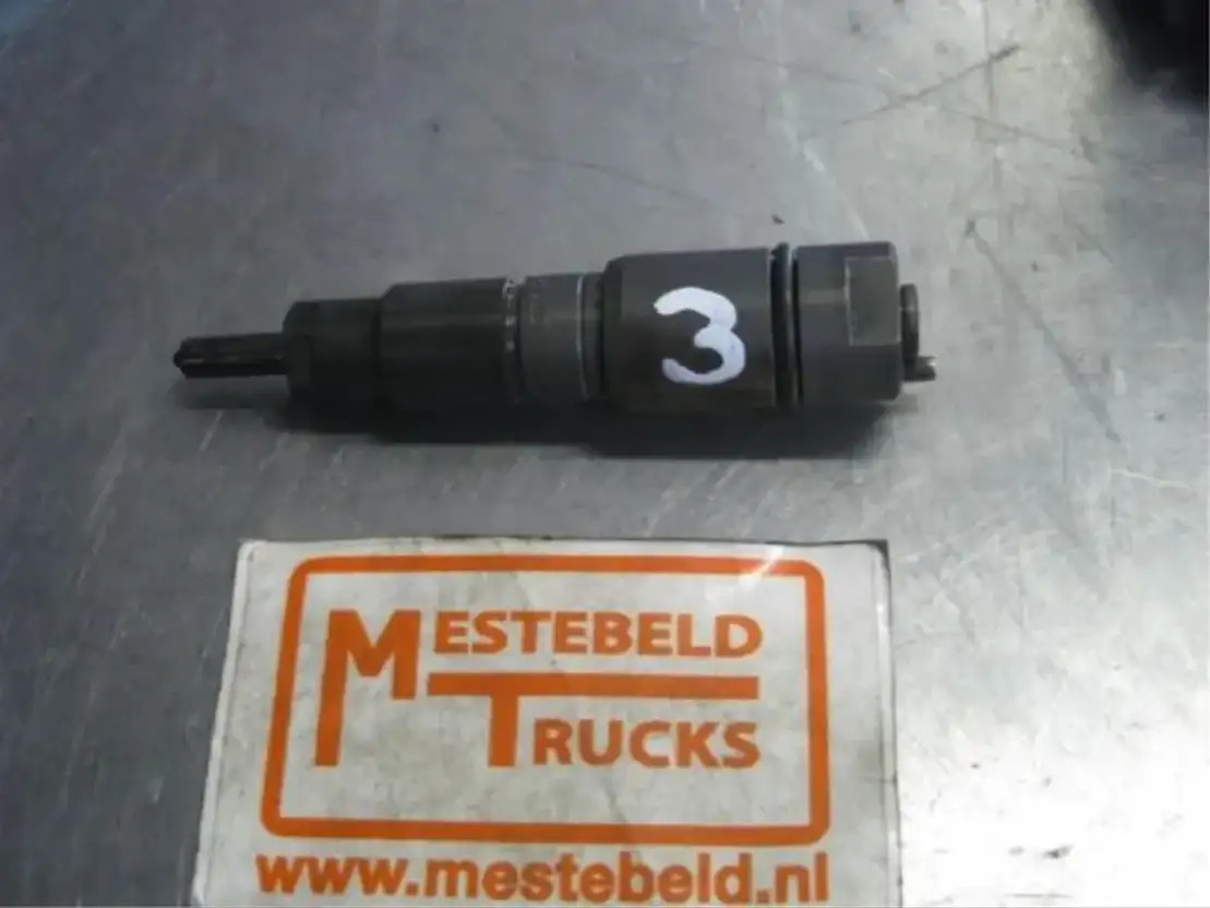 Mercedes-Benz Injector Atego - Brizgalica za Kamion: slika Mercedes-Benz Injector Atego - Brizgalica za Kamion Mercedes-Benz Injector Atego - Brizgalica za Kamion: slika Mercedes-Benz Injector Atego - Brizgalica za Kamion