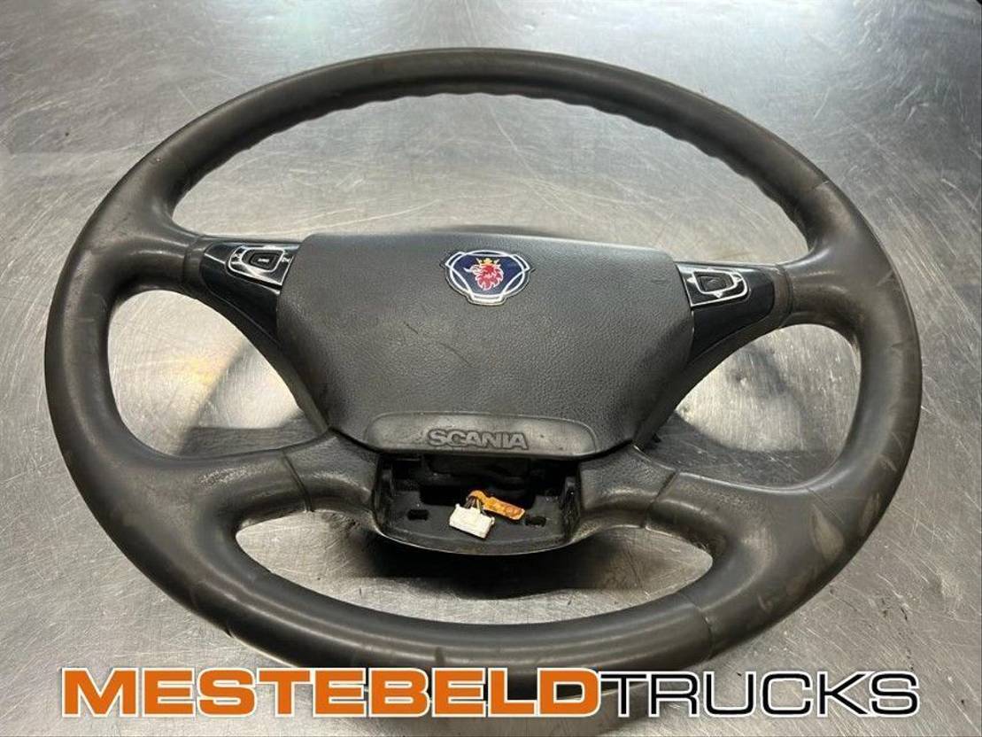 Scania Stuurwiel - Upravljački mehanizam za Kamion: slika Scania Stuurwiel - Upravljački mehanizam za Kamion Scania Stuurwiel - Upravljački mehanizam za Kamion: slika Scania Stuurwiel - Upravljački mehanizam za Kamion