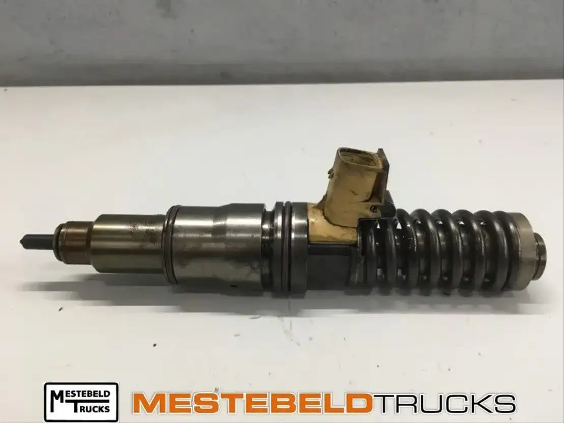 Volvo Injector - Brizgalica za Kamion: slika Volvo Injector - Brizgalica za Kamion Volvo Injector - Brizgalica za Kamion: slika Volvo Injector - Brizgalica za Kamion