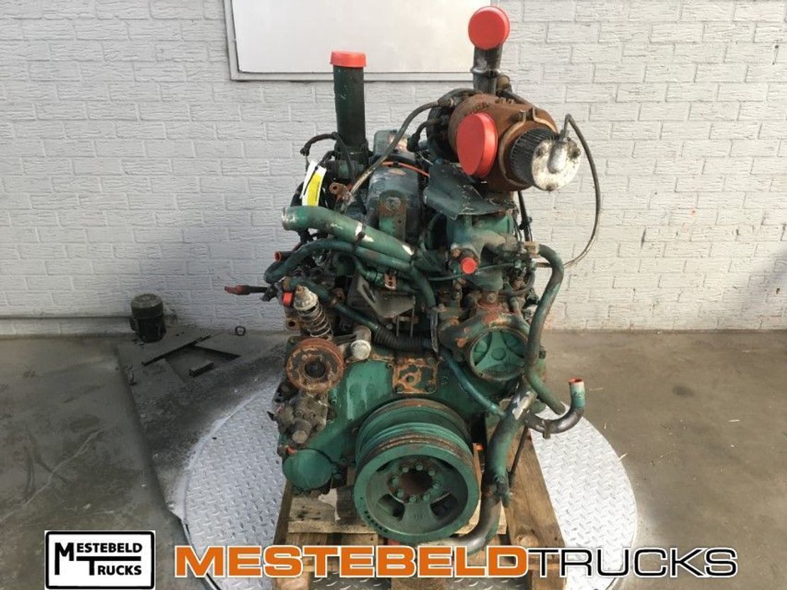 Volvo Motor D7C 275 EC 99 - Motor za Kamion: slika Volvo Motor D7C 275 EC 99 - Motor za Kamion Volvo Motor D7C 275 EC 99 - Motor za Kamion: slika Volvo Motor D7C 275 EC 99 - Motor za Kamion