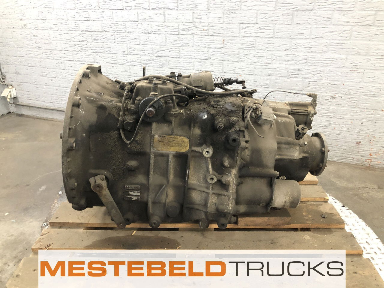 Volvo Versnellingsbak R1000 FL7 - Mjenjač i dijelovi za Kamion: slika Volvo Versnellingsbak R1000 FL7 - Mjenjač i dijelovi za Kamion Volvo Versnellingsbak R1000 FL7 - Mjenjač i dijelovi za Kamion: slika Volvo Versnellingsbak R1000 FL7 - Mjenjač i dijelovi za Kamion