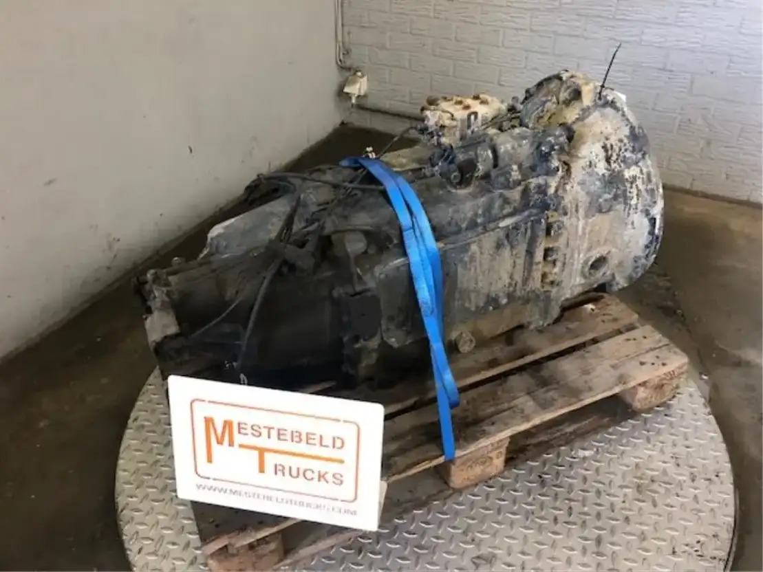Volvo Versnellingsbak SR 1400 - Mjenjač i dijelovi za Kamion: slika Volvo Versnellingsbak SR 1400 - Mjenjač i dijelovi za Kamion Volvo Versnellingsbak SR 1400 - Mjenjač i dijelovi za Kamion: slika Volvo Versnellingsbak SR 1400 - Mjenjač i dijelovi za Kamion