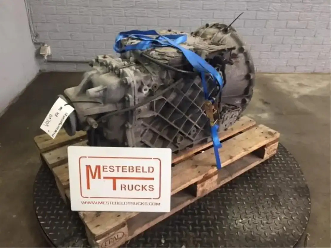 Volvo Versnellingsbak VT 2412 C I-Shift - Mjenjač i dijelovi za Kamion: slika Volvo Versnellingsbak VT 2412 C I-Shift - Mjenjač i dijelovi za Kamion Volvo Versnellingsbak VT 2412 C I-Shift - Mjenjač i dijelovi za Kamion: slika Volvo Versnellingsbak VT 2412 C I-Shift - Mjenjač i dijelovi za Kamion