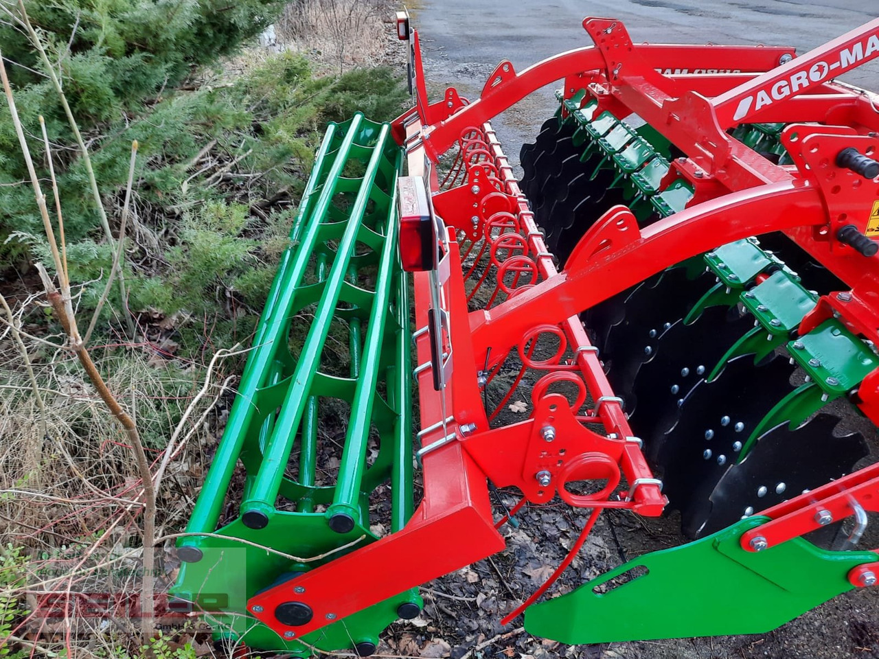 Agro-Masz BT 30 + Rohrstabwalze 500 mm - Tanjurača: slika Agro-Masz BT 30 + Rohrstabwalze 500 mm - Tanjurača Agro-Masz BT 30 + Rohrstabwalze 500 mm - Tanjurača: slika Agro-Masz BT 30 + Rohrstabwalze 500 mm - Tanjurača