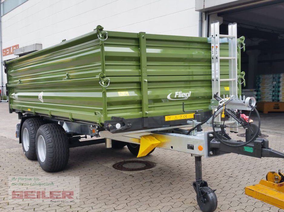 Fliegl TDK 80 FOX - Nagibna prikolica za poljoprivredna gospodarstva/ Istovarivač: slika Fliegl TDK 80 FOX - Nagibna prikolica za poljoprivredna gospodarstva/ Istovarivač Fliegl TDK 80 FOX - Nagibna prikolica za poljoprivredna gospodarstva/ Istovarivač: slika Fliegl TDK 80 FOX - Nagibna prikolica za poljoprivredna gospodarstva/ Istovarivač