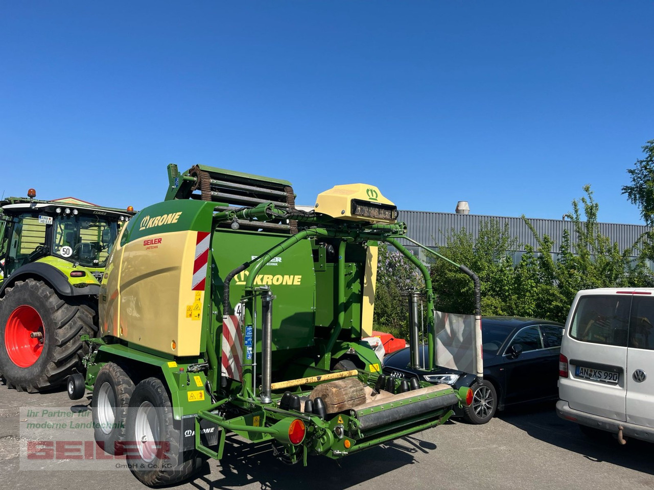 Krone Comprima CF 155 XC - Rolo balirka: slika Krone Comprima CF 155 XC - Rolo balirka Krone Comprima CF 155 XC - Rolo balirka: slika Krone Comprima CF 155 XC - Rolo balirka