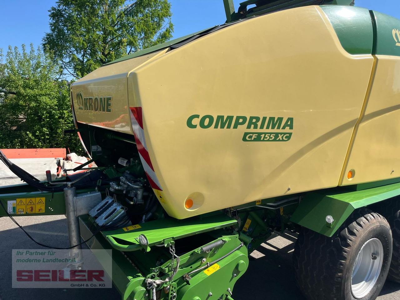 Krone Comprima CF 155 XC - Rolo balirka: slika Krone Comprima CF 155 XC - Rolo balirka Krone Comprima CF 155 XC - Rolo balirka: slika Krone Comprima CF 155 XC - Rolo balirka