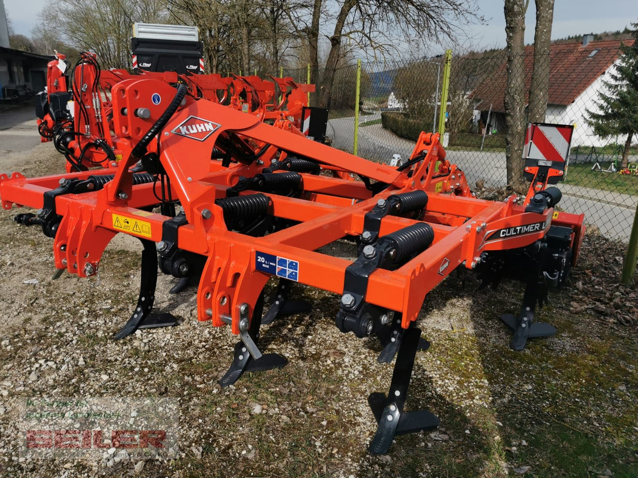 Kuhn Cultimer L 300 NSM - Kultivator: slika Kuhn Cultimer L 300 NSM - Kultivator Kuhn Cultimer L 300 NSM - Kultivator: slika Kuhn Cultimer L 300 NSM - Kultivator