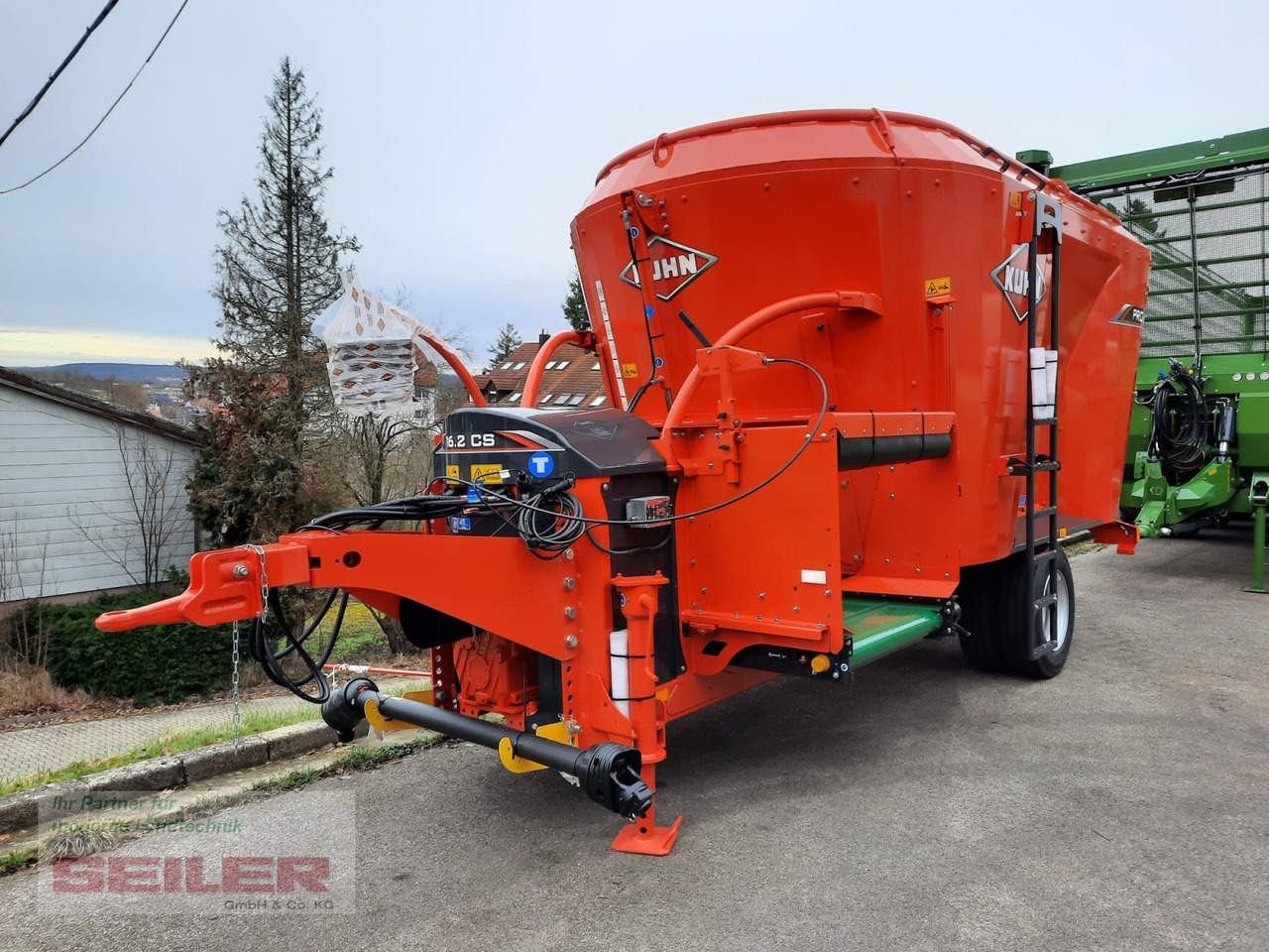 Novi Vagon-miješalica za krmivo Kuhn PROFILE 16.2 CS: slika Novi Vagon-miješalica za krmivo Kuhn PROFILE 16.2 CS