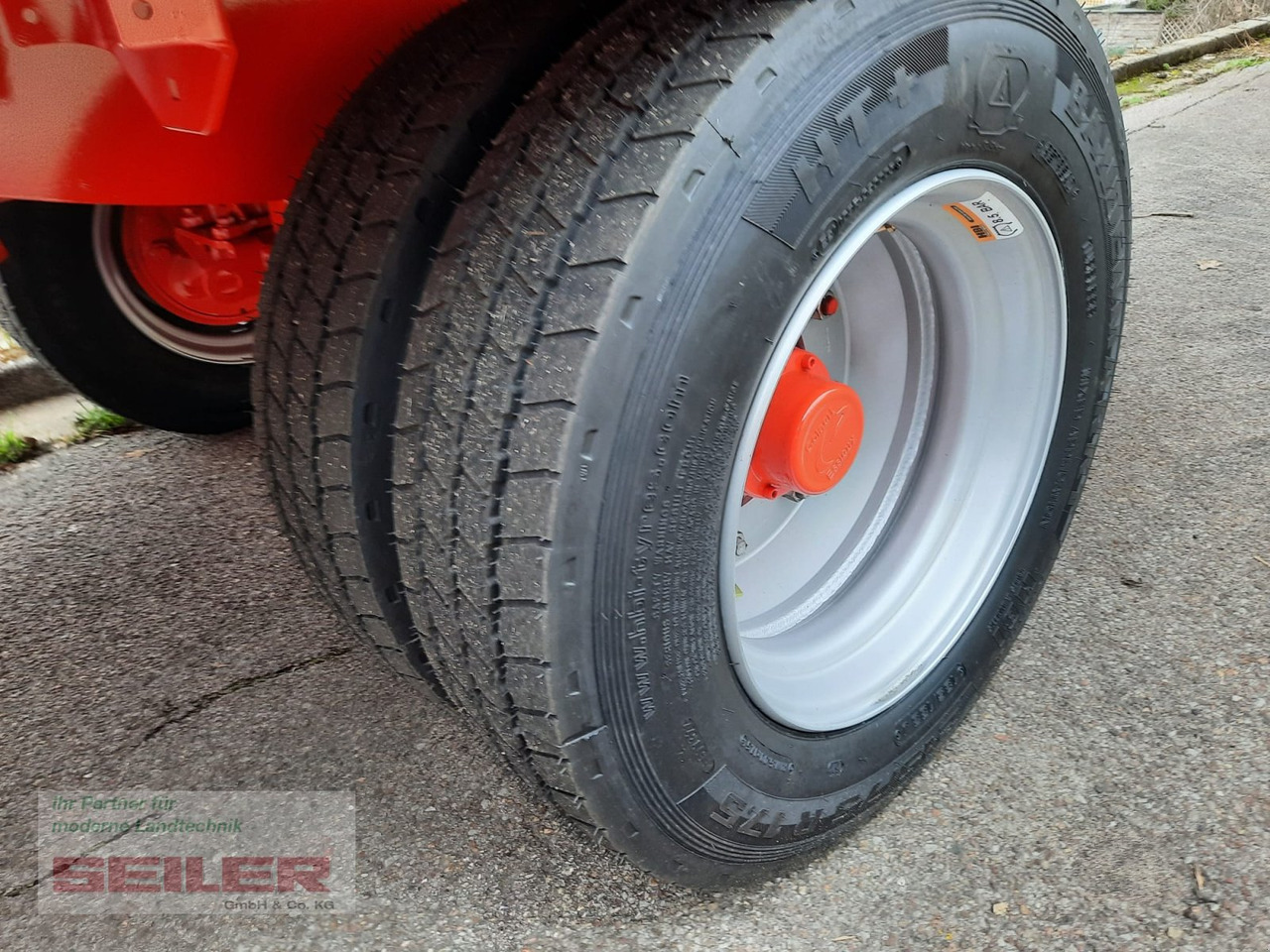 Novi Vagon-miješalica za krmivo Kuhn PROFILE 16.2 CS: slika Novi Vagon-miješalica za krmivo Kuhn PROFILE 16.2 CS