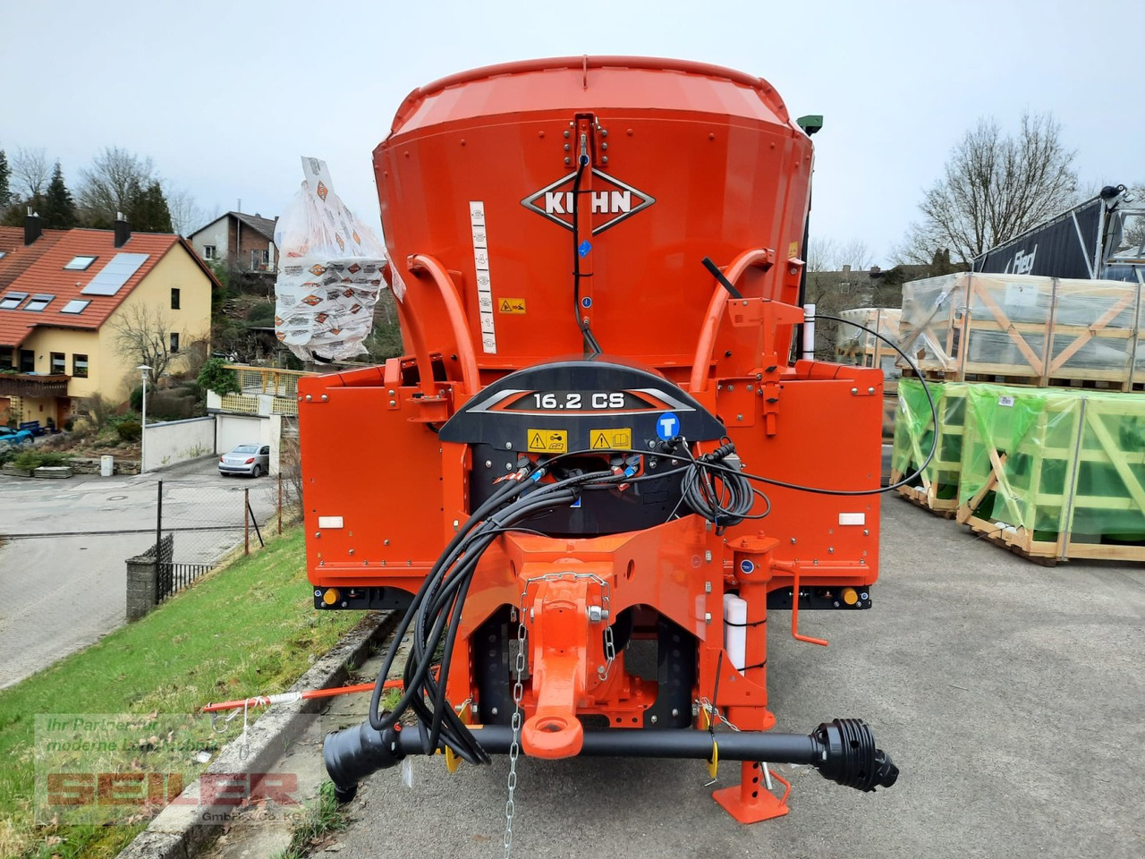 Kuhn PROFILE 16.2 CS - Vagon-miješalica za krmivo: slika Kuhn PROFILE 16.2 CS - Vagon-miješalica za krmivo Kuhn PROFILE 16.2 CS - Vagon-miješalica za krmivo: slika Kuhn PROFILE 16.2 CS - Vagon-miješalica za krmivo