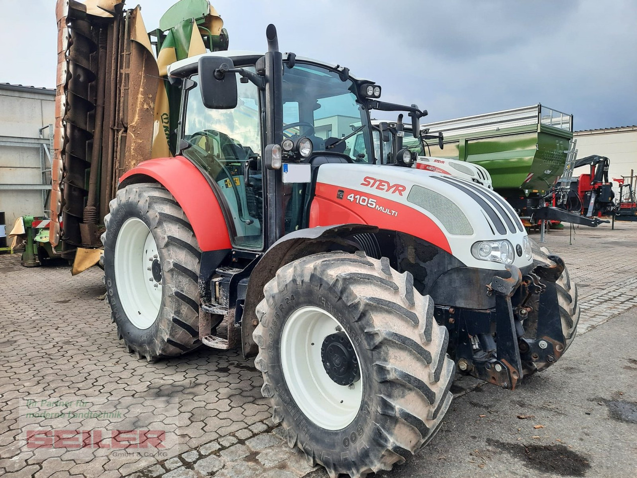 Steyr Multi 4105 EcoTech - Traktor: slika Steyr Multi 4105 EcoTech - Traktor Steyr Multi 4105 EcoTech - Traktor: slika Steyr Multi 4105 EcoTech - Traktor