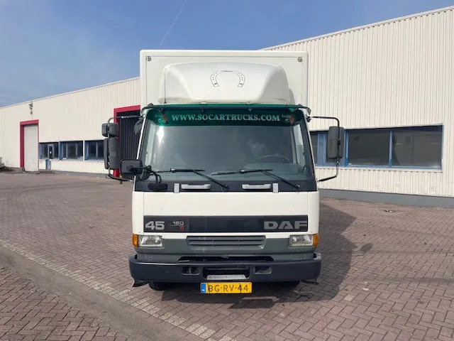 DAF LF 45.130 CLEAN HORSES NL-TRUCK - Kamion za prijevoz konja: slika DAF LF 45.130 CLEAN HORSES NL-TRUCK - Kamion za prijevoz konja DAF LF 45.130 CLEAN HORSES NL-TRUCK - Kamion za prijevoz konja: slika DAF LF 45.130 CLEAN HORSES NL-TRUCK - Kamion za prijevoz konja