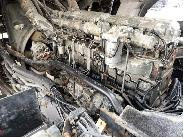Kamion sandučar DAF XF 95.380 Euro 2 Manual-Gear: slika Kamion sandučar DAF XF 95.380 Euro 2 Manual-Gear