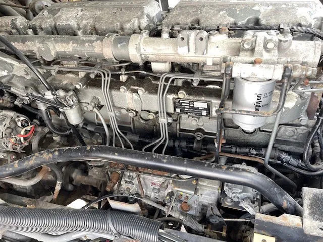 Kamion sandučar DAF XF 95.380 Euro 2 Manual-Gear: slika Kamion sandučar DAF XF 95.380 Euro 2 Manual-Gear