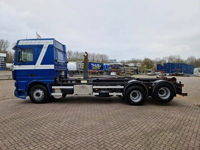 Kamion-šasija DAF XF 95.430 Euro 4 6x2 Manual-Gear: slika Kamion-šasija DAF XF 95.430 Euro 4 6x2 Manual-Gear