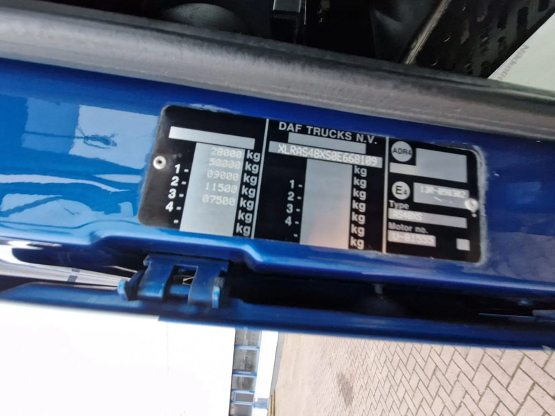 Kamion-šasija DAF XF 95.430 Euro 4 6x2 Manual-Gear: slika Kamion-šasija DAF XF 95.430 Euro 4 6x2 Manual-Gear