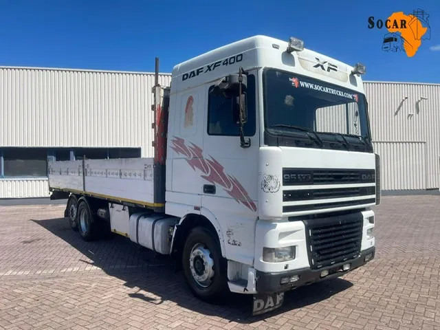DAF XF 95 8 Tires (6x2) euro 2 - Kamion s otvorenim sandukom: slika DAF XF 95 8 Tires (6x2) euro 2 - Kamion s otvorenim sandukom DAF XF 95 8 Tires (6x2) euro 2 - Kamion s otvorenim sandukom: slika DAF XF 95 8 Tires (6x2) euro 2 - Kamion s otvorenim sandukom