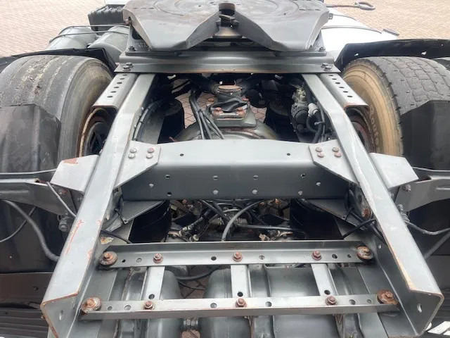 Tegljač DAF XF 95.480 Euro 2 Manual-gear: slika Tegljač DAF XF 95.480 Euro 2 Manual-gear