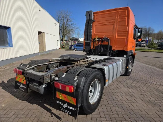 Volvo FM 12.400 NL-TRUCK - Tegljač: slika Volvo FM 12.400 NL-TRUCK - Tegljač Volvo FM 12.400 NL-TRUCK - Tegljač: slika Volvo FM 12.400 NL-TRUCK - Tegljač