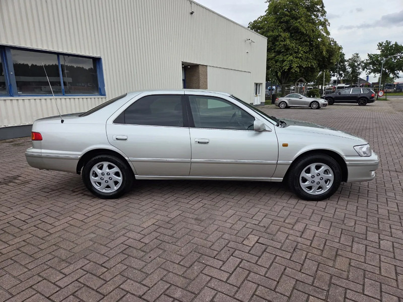 Toyota Camry 3.0 // V6 // 24v // Automaat // leather Seats - Limuzina: slika Toyota Camry 3.0 // V6 // 24v // Automaat // leather Seats - Limuzina Toyota Camry 3.0 // V6 // 24v // Automaat // leather Seats - Limuzina: slika Toyota Camry 3.0 // V6 // 24v // Automaat // leather Seats - Limuzina