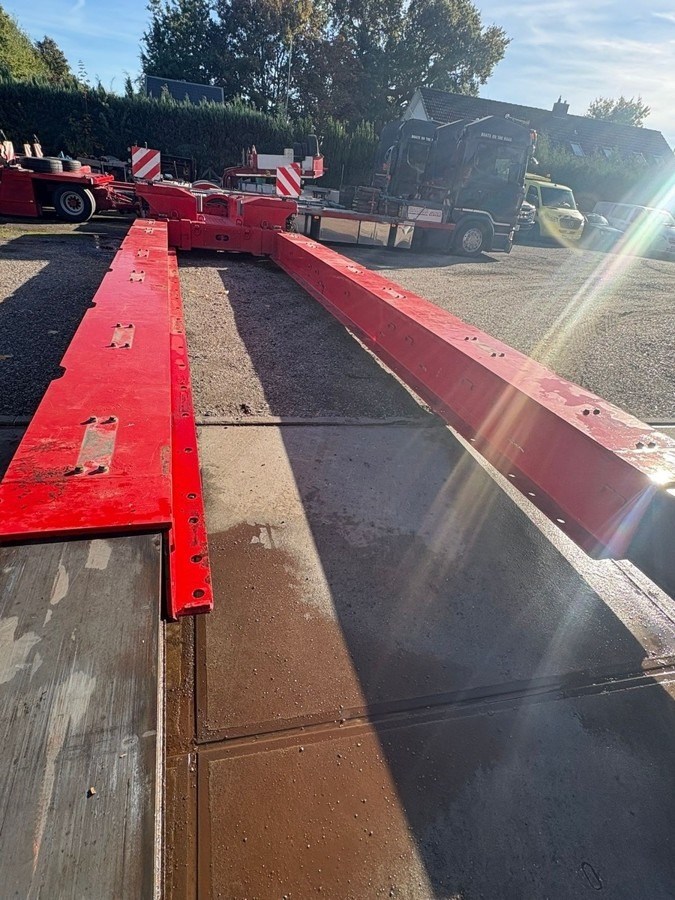 Poluprikolica s niskim utovarivačem FAYMONVILLE Megamax Z-2H-V-KBV-AA Yachttransport: slika Poluprikolica s niskim utovarivačem FAYMONVILLE Megamax Z-2H-V-KBV-AA Yachttransport Poluprikolica s niskim utovarivačem FAYMONVILLE Megamax Z-2H-V-KBV-AA Yachttransport: slika Poluprikolica s niskim utovarivačem FAYMONVILLE Megamax Z-2H-V-KBV-AA Yachttransport