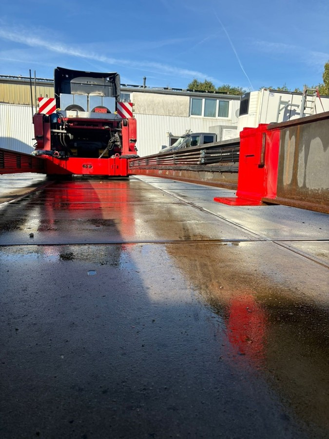 Poluprikolica s niskim utovarivačem FAYMONVILLE Megamax Z-2H-V-KBV-AA Yachttransport: slika Poluprikolica s niskim utovarivačem FAYMONVILLE Megamax Z-2H-V-KBV-AA Yachttransport Poluprikolica s niskim utovarivačem FAYMONVILLE Megamax Z-2H-V-KBV-AA Yachttransport: slika Poluprikolica s niskim utovarivačem FAYMONVILLE Megamax Z-2H-V-KBV-AA Yachttransport